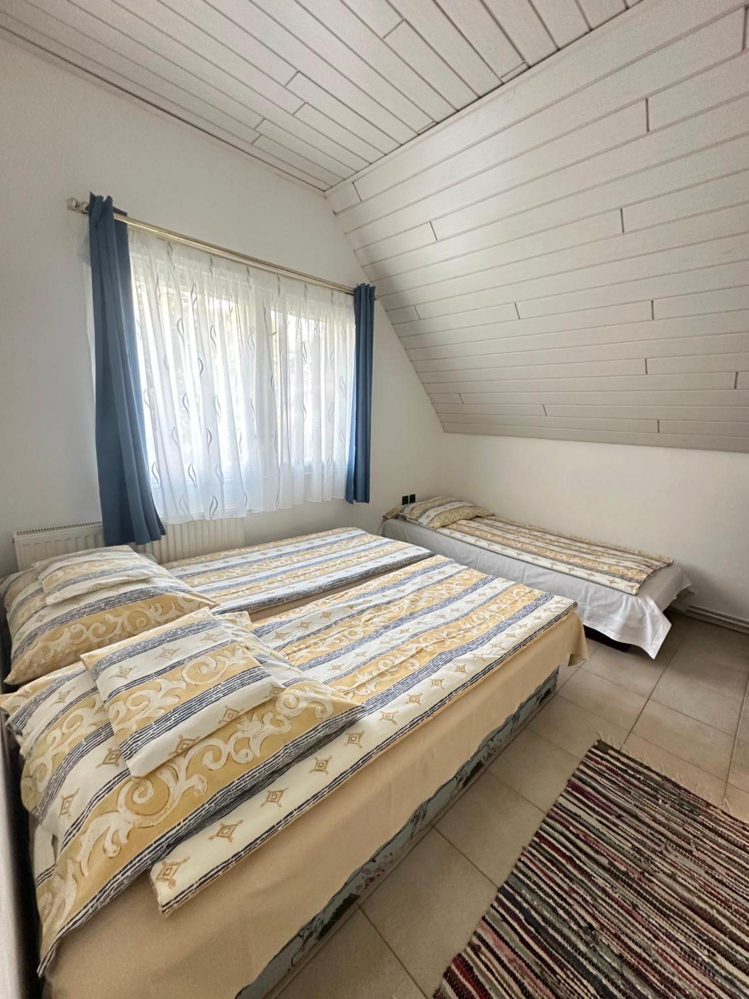 Rita Apartman Balatonszeplak 시오포크 외부 사진